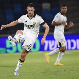 חולצת משחק לבנה 22/23
